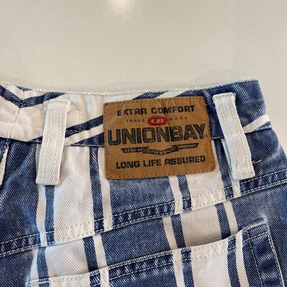 Y2K Vintage Union Bay White and Blue Striped Shorts Size Small - Picture 3 of 9